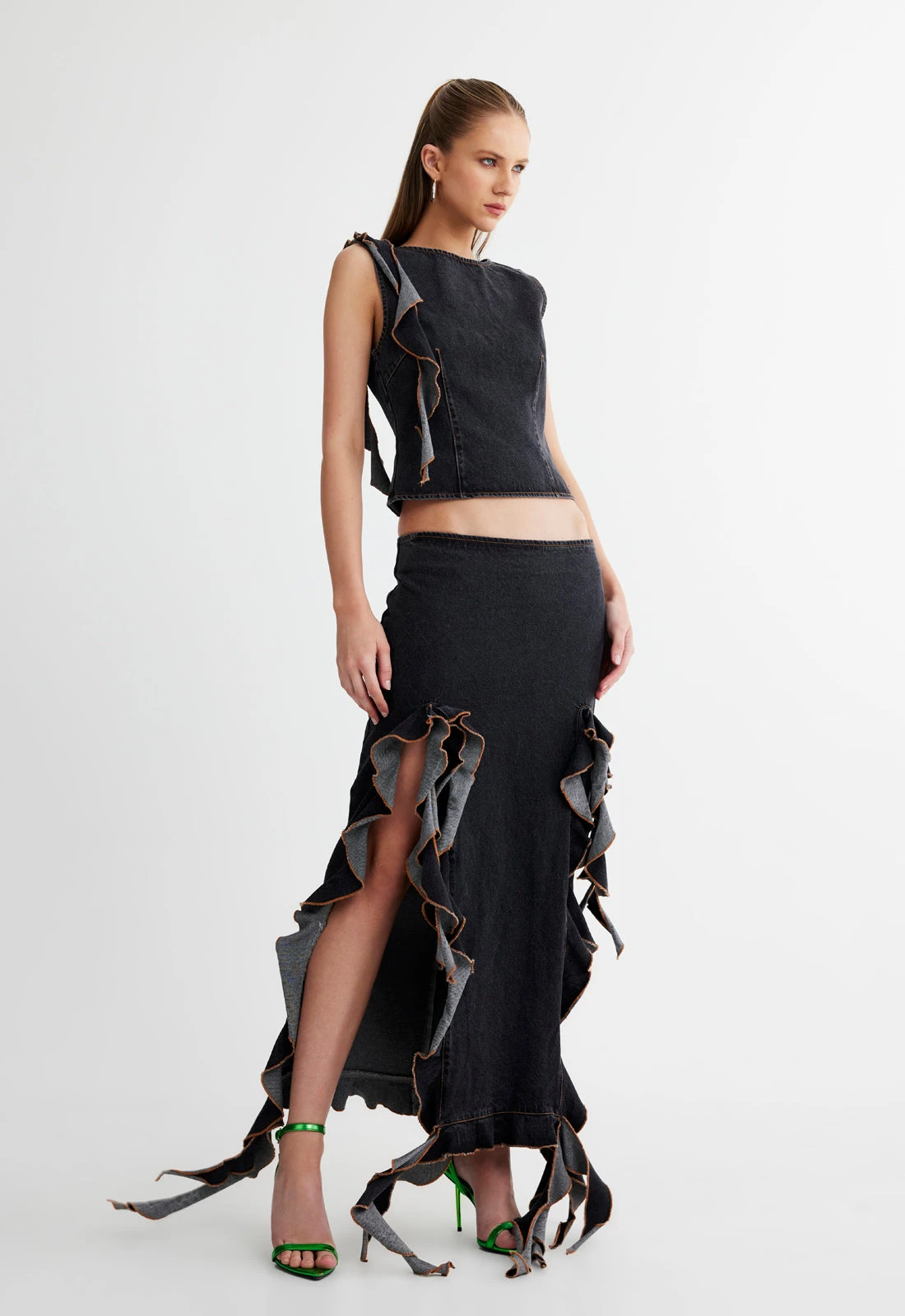 RENDEZVOUS SKIRT - CHARCOAL - Image 4