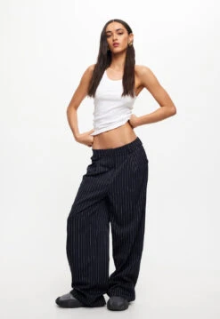 LA QUINTA PANT - NAVY PINSTRIPE